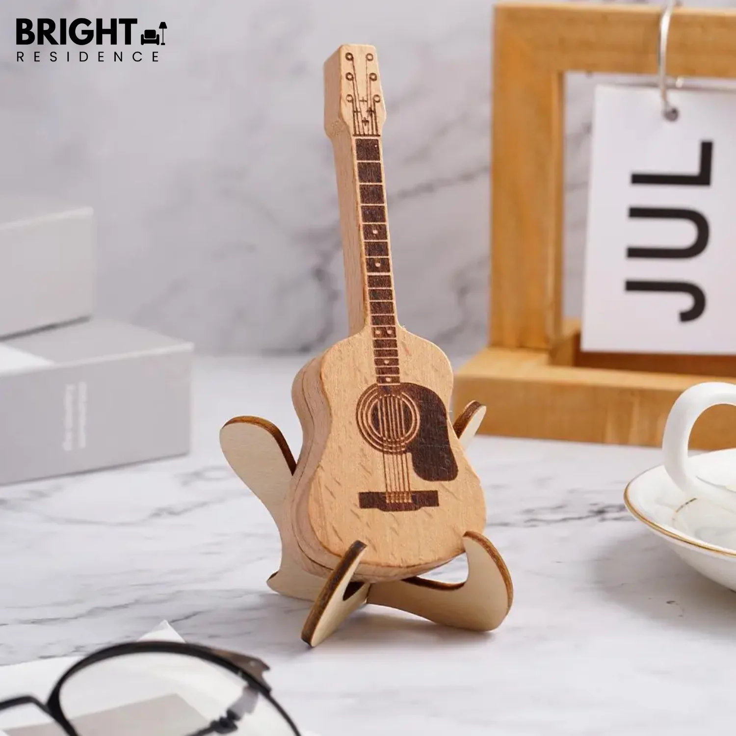 50% DISCOUNT | GuitarHolder - Guitar pick holder +3 free picks - Image 3