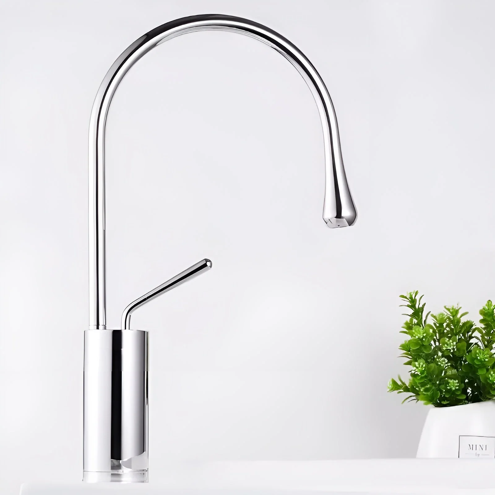 FlexFlow – Effortless 360° Faucet Control for a Drip-Free Life - Image 5