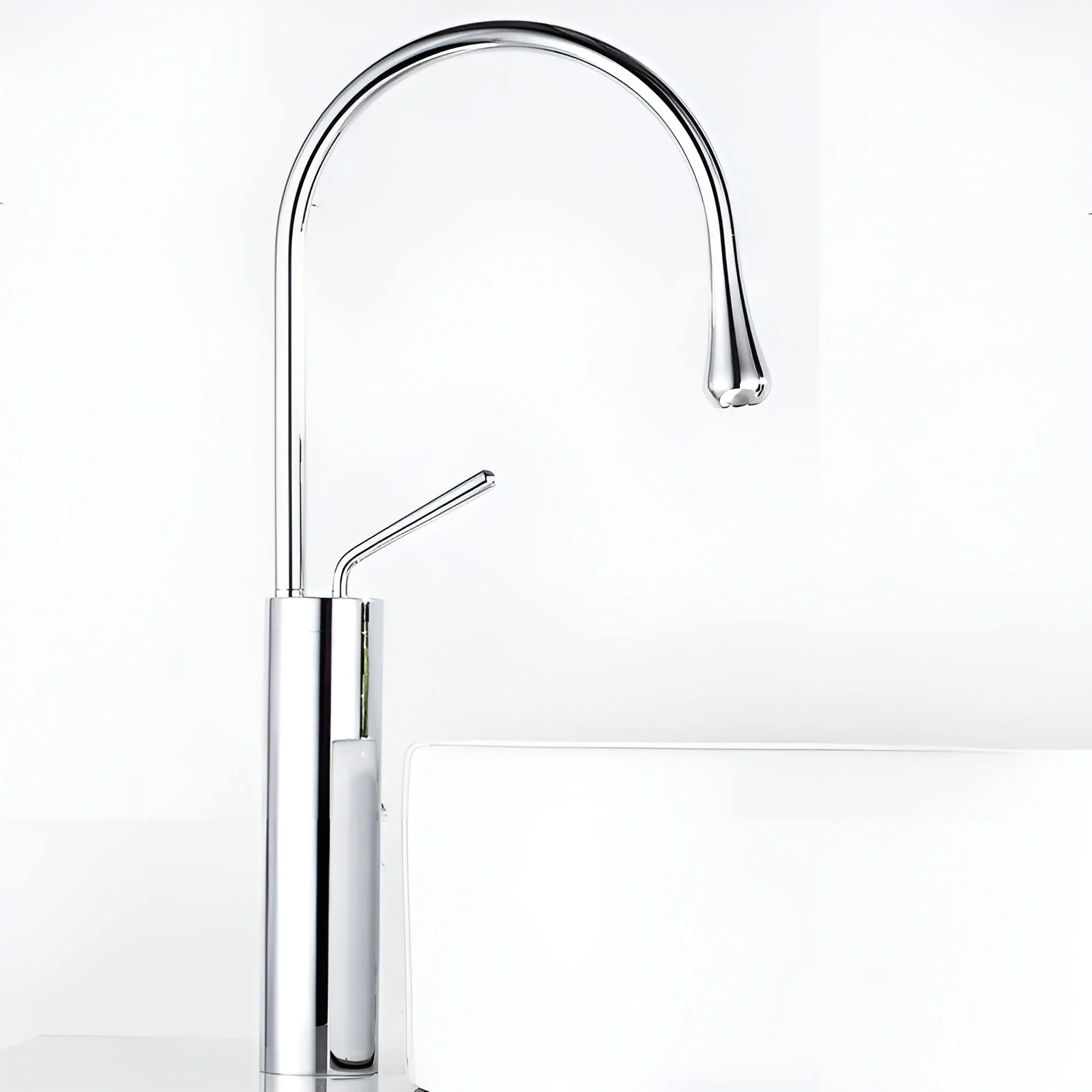 FlexFlow – Effortless 360° Faucet Control for a Drip-Free Life - Image 6